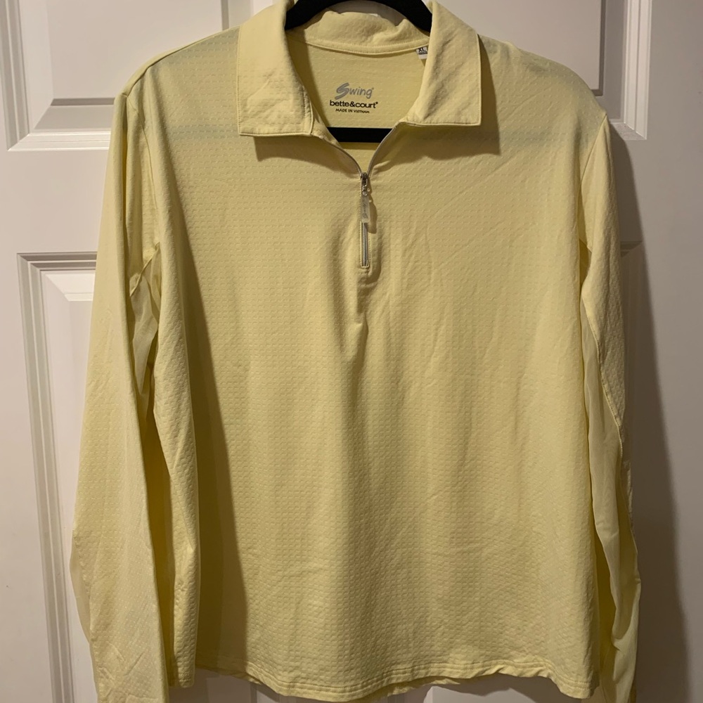 Swing Yellow Long Sleeve Women's Top